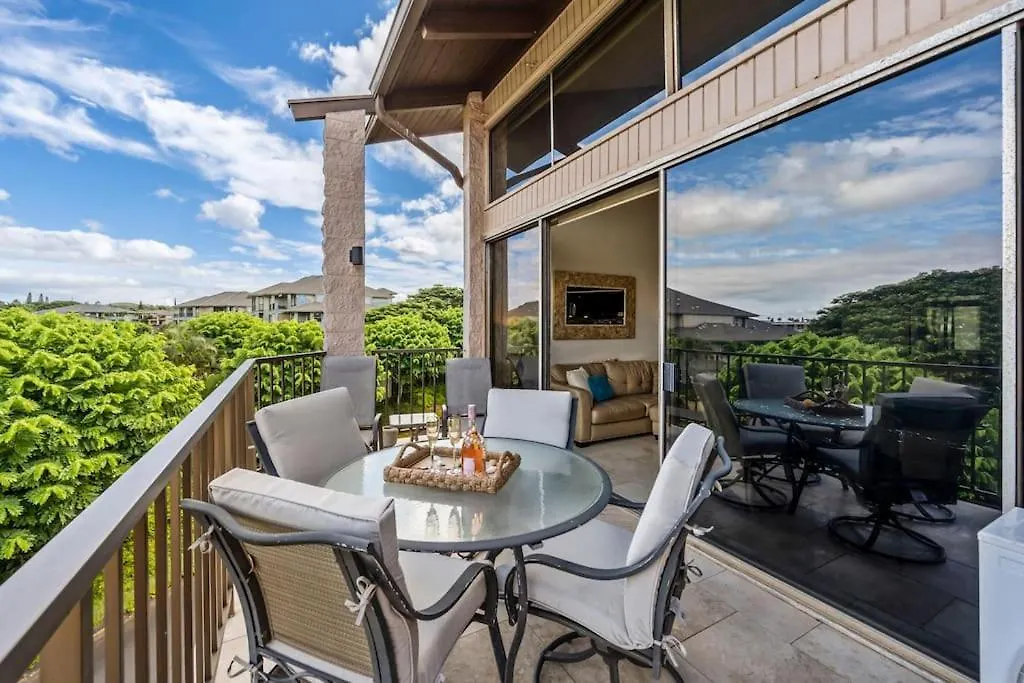 Kihei Alii Kai A404- Top Floor, Remodeled, Oceanview & Steps From Beach 0*,